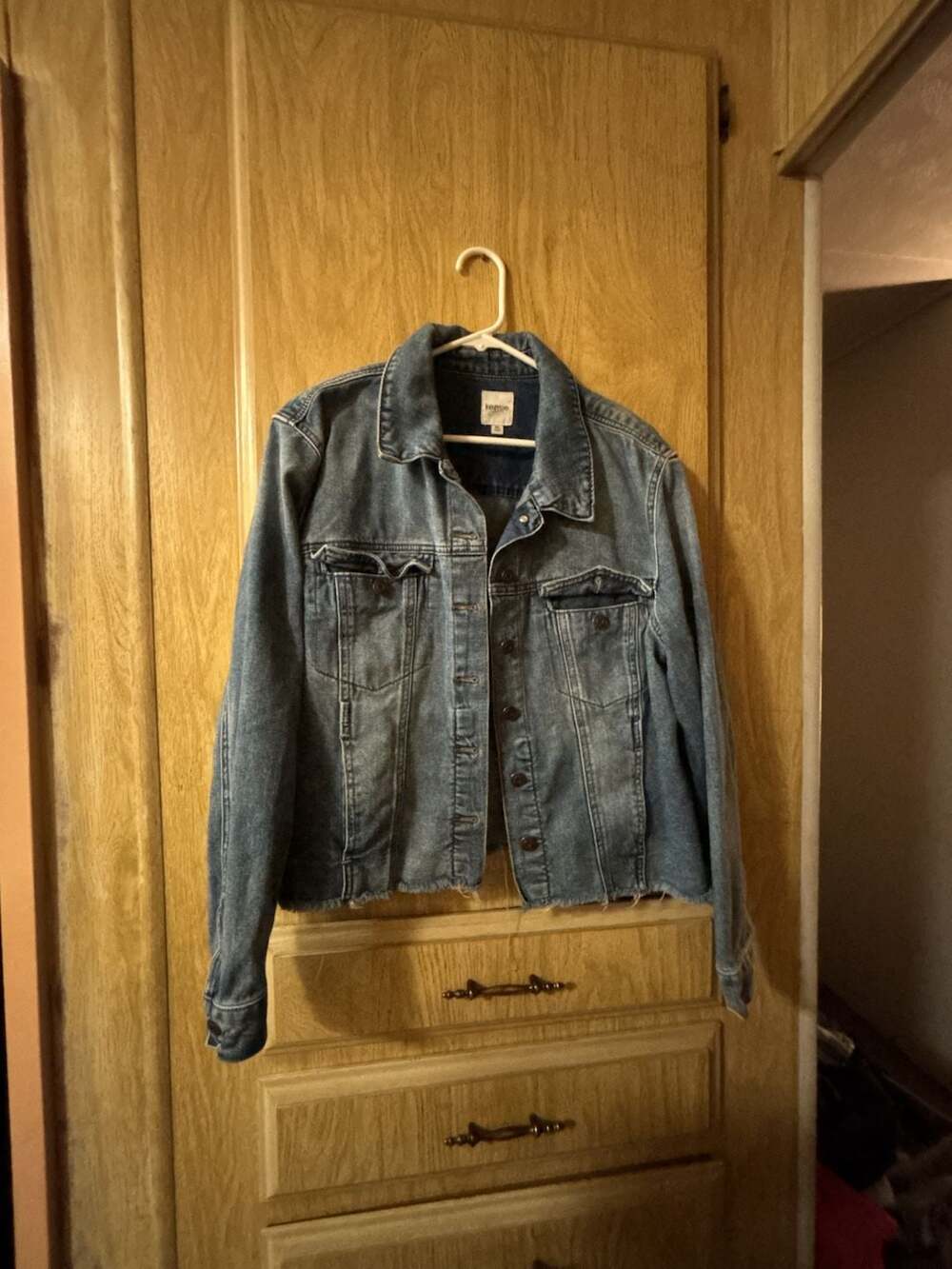 Kensie Jeans Women's Blue Denim Trucker Jacket Size XL